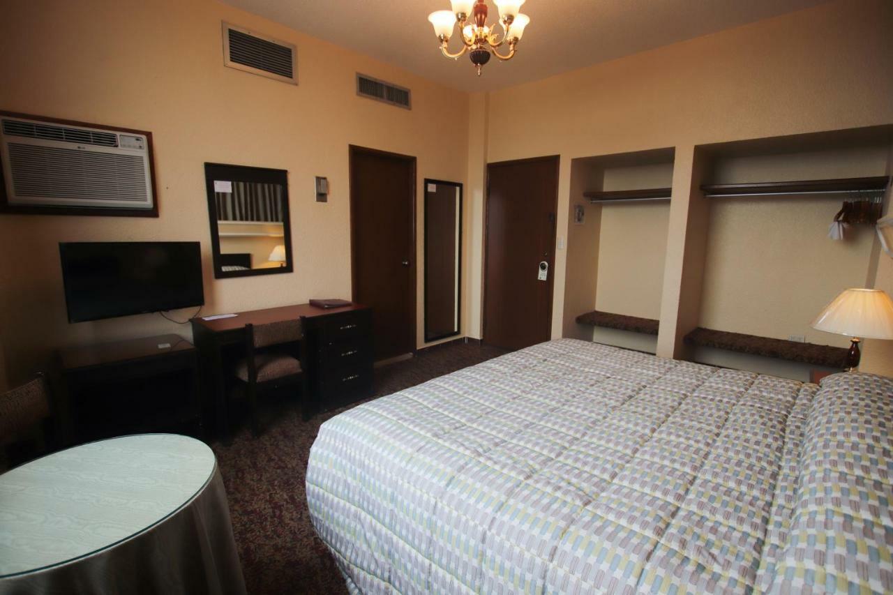 Hotel Montecarlo Tampico Exterior photo
